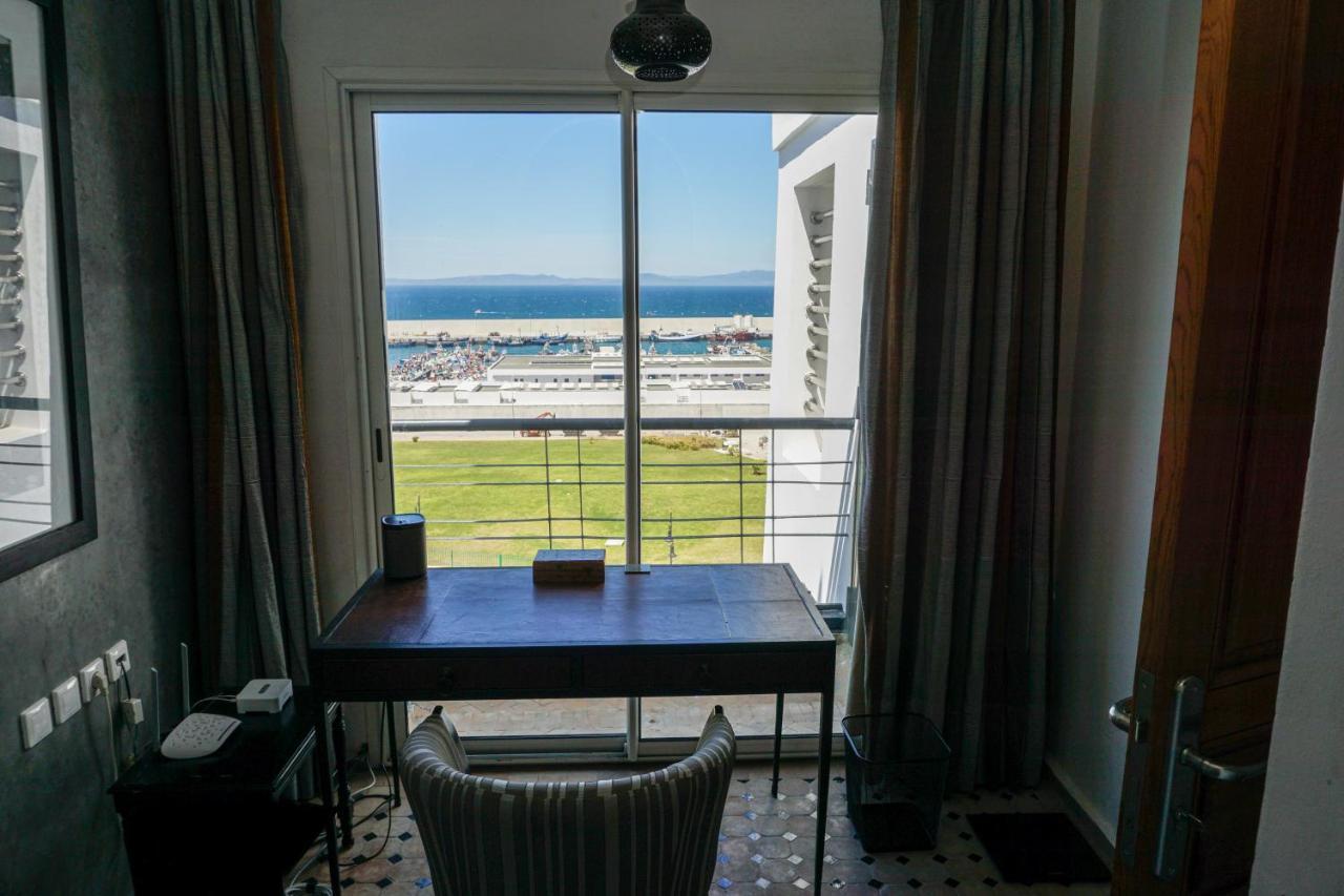 Vue Imprenable Le Balcon De Tanger Hotel Luaran gambar